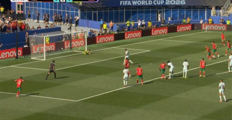 فيديو | ياسين بونو يتصدى لـ ركلة جزاء من مبابي في مباراة المغرب وفرنسا