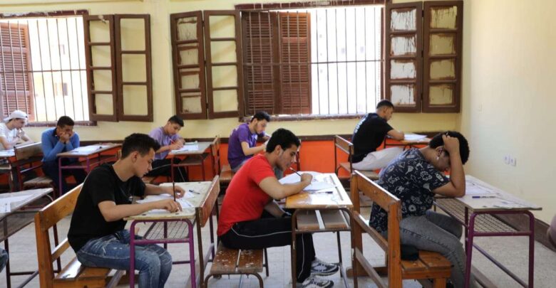 قبل الامتحان بساعات.. ننشر مراجعة الكيمياء لطلاب الثانوية العامة 2026