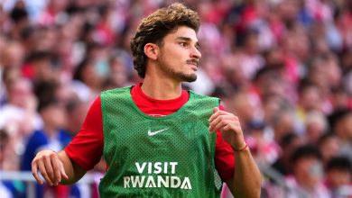 الأزمة تتصاعد .. تطورات جديدة بشأن وضع ألفاريز مع أتلتيكو مدريد