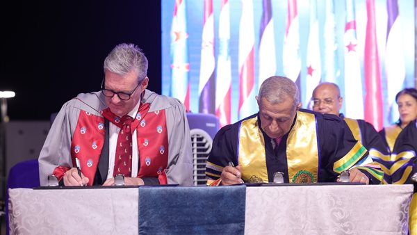الأكاديمية العربية تعزز شراكتها الدولية باتفاقية «الدرجة المزدوجة» مع جامعة لانكشاير البريطانية