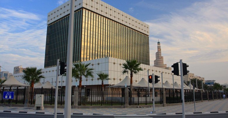 السيولة المحلية في قطر تتراجع 4.7% خلال يوليو إلى 775 مليار ريال