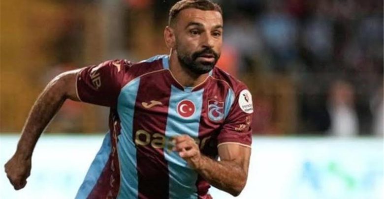 الشيء الإيجابي الوحيد.. ردود أفعال جماهير طرابزون سبور على أداء محمد صلاح أمام فيرينكفاروس