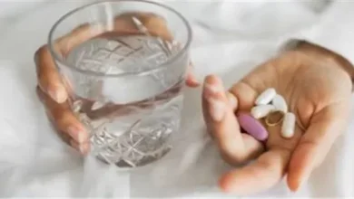 الفيتامينات المتعددة.. متى تكون مفيدة ومتى تتحول إلى خطر؟