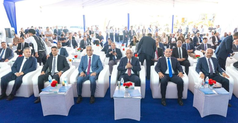 باستثمارات 50 مليون دولار.. وضع حجر أساس مصنع «صنجرو – Sungrow» لتجميع أنظمة تخزين الطاقة بمنطقة السخنة الصناعية
