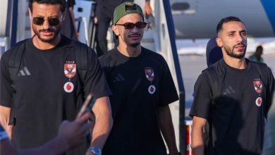 بعثة الأهلي تعود إلى القاهرة بعد مواجهة برشلونة