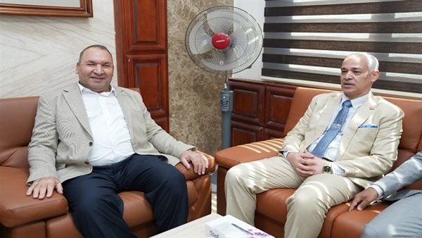 جامعة أسيوط الأهلية تفتح آفاقًا جديدة للتعاون مع جامعة أسيوط