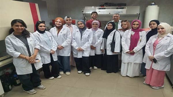 جامعة العاصمة تفتح معامل الأغذية لطلاب علوم التغذية للمشاركة في برنامج تدريبي