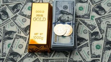 خبير أسواق: الذهب و«بتكوين» يستفيدان من ضعف الدولار على المدى القصير