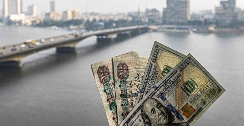 خروج جديد للأموال الساخنة من مصر.. الأجانب والعرب يبيعون 69.8 مليون دولار من أدوات الدين