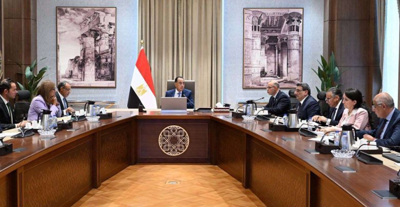 رئيس الوزراء يستعرض الترتيبات النهائية لزيارة الرئيس الصيني لمصر