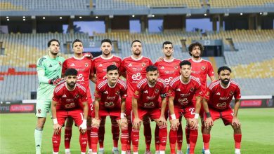 رحيل 5 لاعبين.. شوبير يكشف قائمة الأهلي في الموسم الجديد
