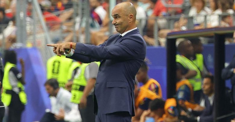 روبرتو مارتينيز يقترب من قيادة منتخب عربي بعد إخفاقه في كأس العالم