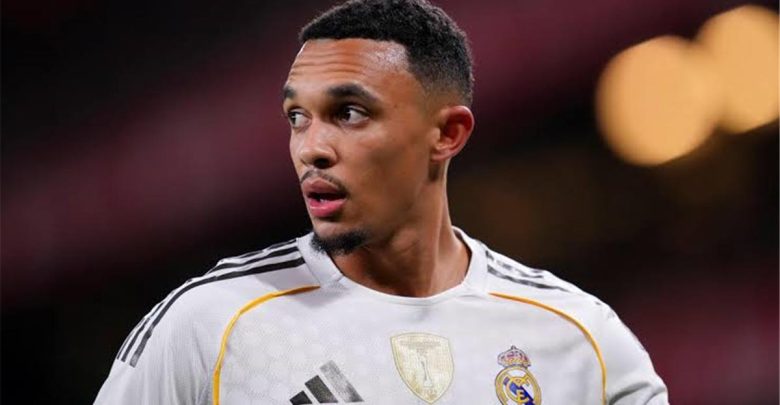 ريال مدريد يحسم موقفه من رحيل أرنولد قبل نهاية ميركاتو الصيف