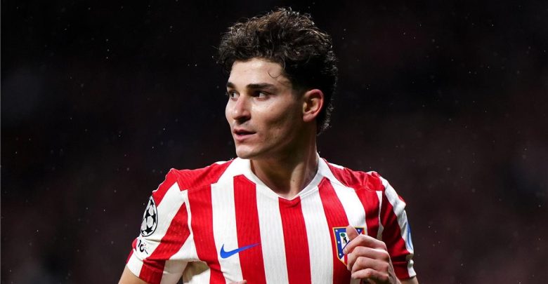 سيميوني يدعم ألفاريز مجددًا في أزمته مع أتلتيكو مدريد: سنحاول مساعدته