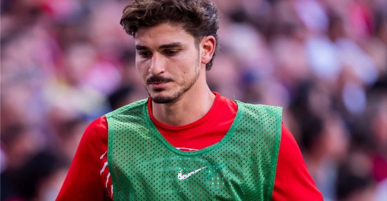 غياب جوليان ألفاريز عن تدريبات أتلتيكو مدريد.. وتقارير توضح السبب