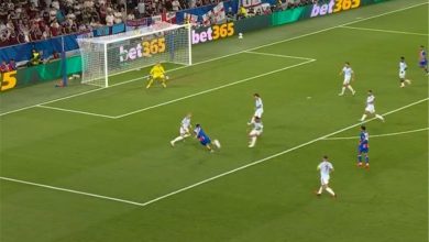فيديو | كفاراتسخيليا يسجل هدف باريس سان جيرمان الأول أمام أستون فيلا