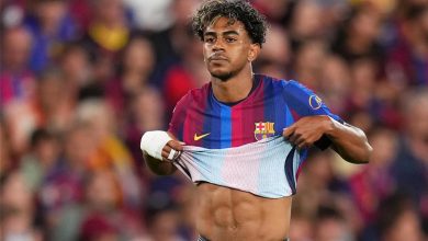 فيديو | لامين يامال يثير إزعاج لاعب برشلونة خلال مباراة أتلتيك بلباو