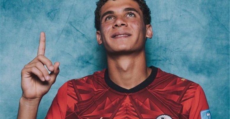 فيفا يشيد بـ حمزة عبد الكريم: أجبر فليك على قرار استثنائي