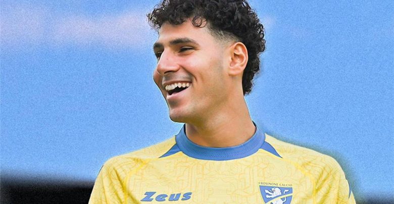 قائمة فروزينوني لمباراة فيورنتينا في الدوري الإيطالي.. موقف عمر فايد