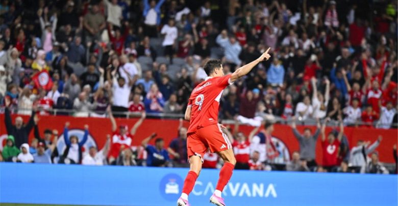 ليفاندوفسكي بعد تألقه مع شيكاغو فاير: أعيش تجربة مختلفة.. وأحتاج إلى شيء هام