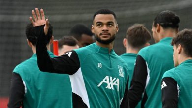 ليفربول يرد على عرض مانشستر سيتي لضم جاكبو