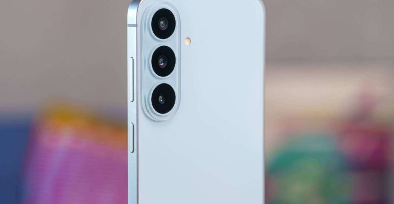 متاح بداية من 4 سبتمبر.. تعرف على مواصفات هاتف سامسونج الجديد Galaxy S26 FE