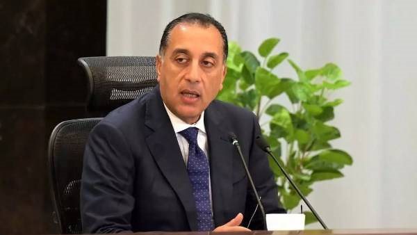 مجلس الوزراء يعلن 5 قرارات جديدة اليوم تخص أراضي الدولة والجنسية