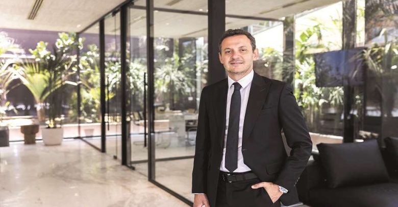 محمد خالد العسال: المنافسة في الساحل الشمالي ترفع جودة المنتج العقاري وتدفع المطورين إلى تقديم قيمة مضافة حقيقية للعملاء