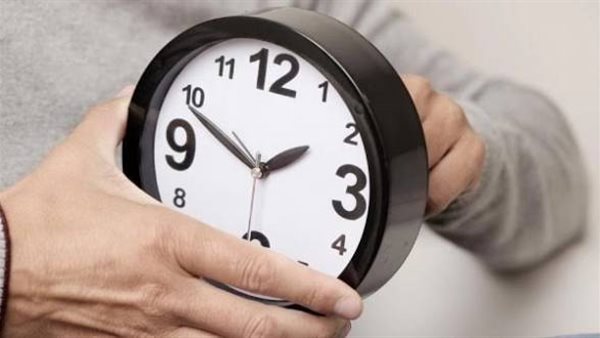 موعد انتهاء التوقيت الصيفي 2026 في مصر.. متى يتم تأخير الساعة 60 دقيقة؟