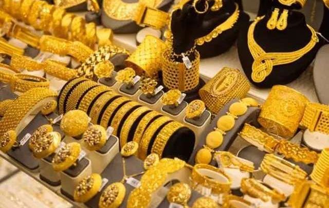 نزل 400 جنيه مرة واحدة.. تراجع كبير في أسعار الذهب اليوم في الأسواق