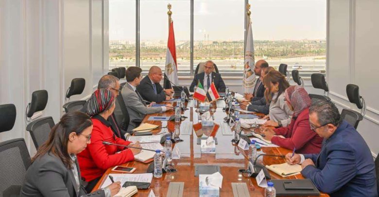وزير الاستثمار: مؤشرات الاقتصاد الكلي مستقرة ونستهدف تعميق الشراكة الاستثمارية مع إيطاليا