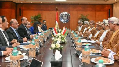 وزير الاستثمار: نستهدف تكامل المناطق الاقتصادية والحرة مع عمان لإقامة شراكات صناعية وتصديرية