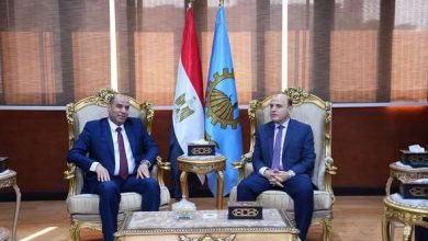 وزير العمل ومحافظ الغربية يبحثان ملفات العمل والاستثمار والتشغيل