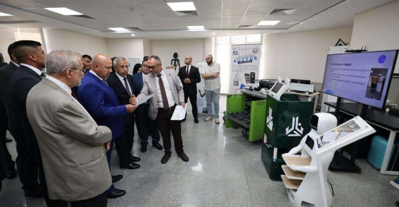 وزير النقل من العلمين: الدولة بقيادة الرئيس تواصل تنفيذ رؤية طموحة لتطوير التعليم