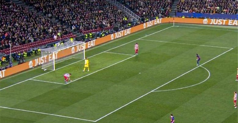 يويفا يتخذ قرارًا نهائيًا بعد لمسة يد بوبيل الشهيرة بمباراة برشلونة وأتلتيكو مدريد