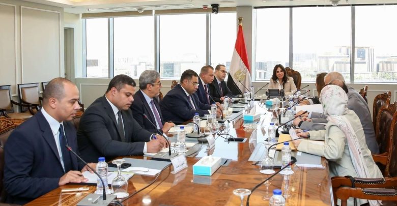 15 ألف وحدة بالإيجار.. وزيرة الإسكان تتابع آخر مستجدات «سكن كل المصريين»