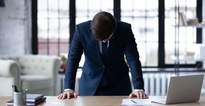 7 علامات تدل على أن راتبك لا يتناسب مع أسلوب حياتك.. وكيف تتعامل معها؟
