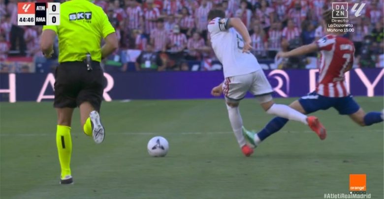 آرشيفو فار: أتلتيكو مدريد كان يستحق بطاقة حمراء في واقعة فالفيردي