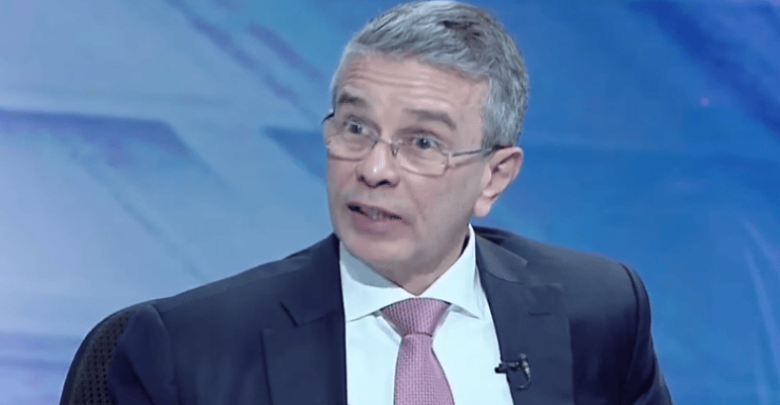 أحمد أموي: لا زيادة في جمارك السيارات.. ولا تغيير بسعر الدولار الجمركي