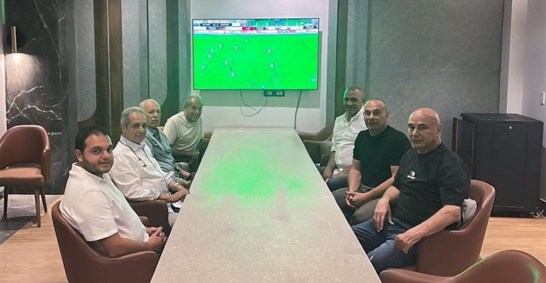 احتفالًا بالتجديد ..عزومة عشاء من أبو ريدة لـ حسام وإبراهيم حسن