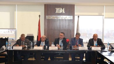 البورصة وجمعية رجال الأعمال المصريين تبحثان مزايا القيد ومستجدات السوق.. تفاصيل