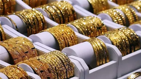 الذهب يتراجع 40 جنيها في متوسط التعاملات.. وعيار 21 يسجل 6260 جنيها