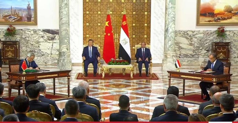 الرئيس السيسي ونظيره الصيني يشهدان التوقيع على اتفاقية وعدد من مذكرات التفاهم (صور)