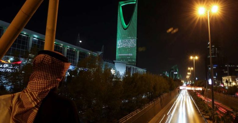 السعودية تتوقع نمو الناتج المحلي 12.8% وتسجيل عجز مالي 3.6% من الناتج في 2027