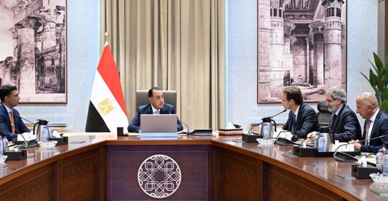السيارات والطاقة والهياكل المعدنية.. فرص استثمارية جديدة لـ«جونفاري» الإسبانية في مصر (تفاصيل)