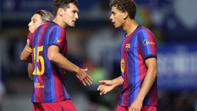 الكشف عن مدة غياب لاعب برشلونة بعد إصابته أمام إشبيلية