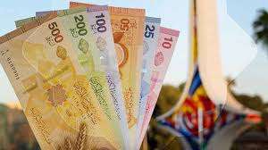 الليرة السورية تهبط لأدنى مستوياتها في شهر ونصف وسط ارتفاع أسعار الوقود