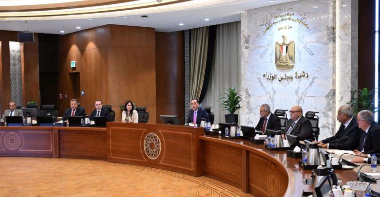 المطورون العقاريون خلال اجتماع مع رئيس الوزراء: مشروعات بـ تريليونات الجنيهات تدعم الاقتصاد وتوفر ملايين فرص العمل