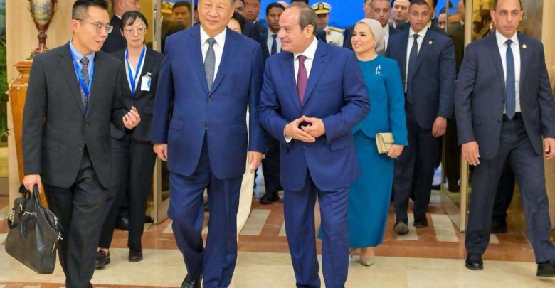 بث مباشر.. الرئيس السيسي يستقبل نظيره الصيني بقصر الاتحادية