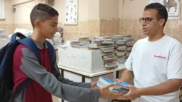 بدء الدراسة في جميع مدارس القاهرة اليوم.. طلاب الصفوف الأولى على موعد مع انطلاقة جديدة